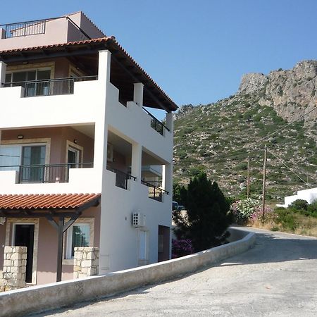 La Casa Del Vitsi Apartment Palaiochora Luaran gambar