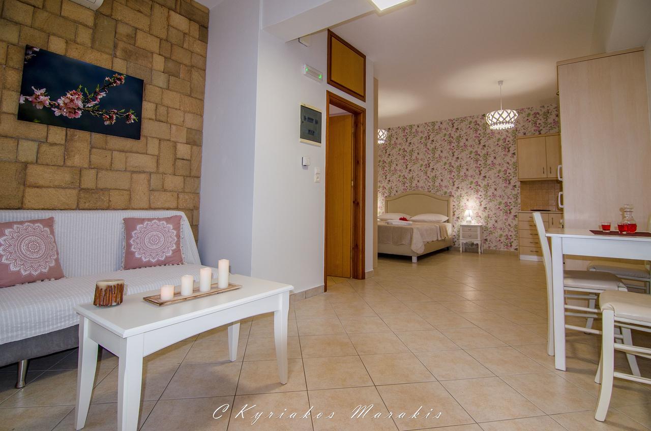 La Casa Del Vitsi Apartment Palaiochora Luaran gambar