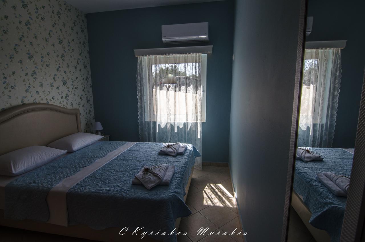 La Casa Del Vitsi Apartment Palaiochora Luaran gambar