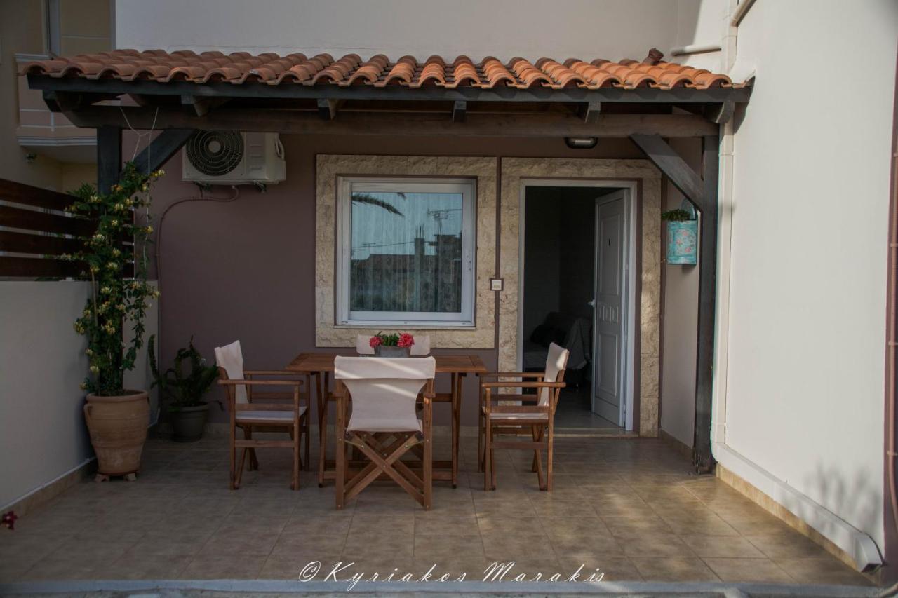 La Casa Del Vitsi Apartment Palaiochora Luaran gambar
